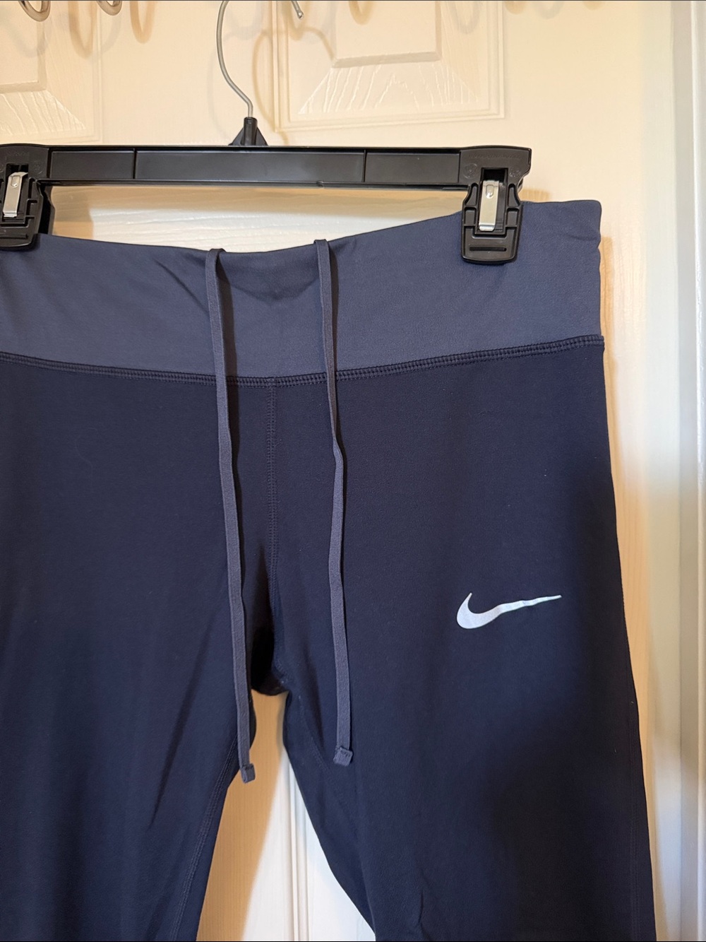 Nike Navy Drawstring Workout Capri Leggings